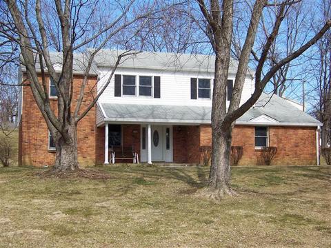 7900 Kimbee Dr, Cincinnati, OH 45244 photo 1