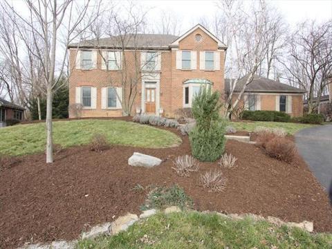 15 Trailbridge Dr, Blue Ash, OH 45241 photo 1
