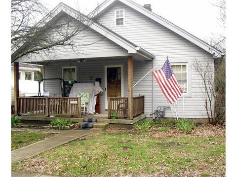 221 Ivanhoe Ave, Cincinnati, OH 45233 photo 1