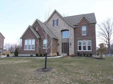 8349 Pine Run Dr, Cincinnati, OH 45244 photo 1