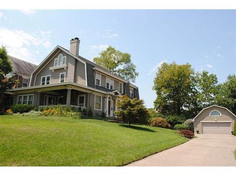 3985 Lowry Ave, Cincinnati, OH 45229 photo 1