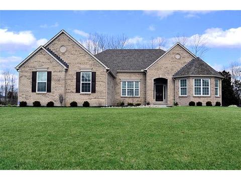 5136 Oak Brook Dr, Cincinnati, OH 45244 photo 1