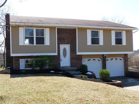 929 Sarbrook Dr, Cincinnati, OH 45231 photo 1