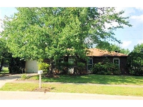 688 Mockingbird Ln, Cincinnati, OH 45244 photo 1
