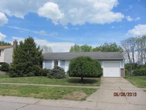 180 Circle Dr, Harrison, OH 45030 photo 1