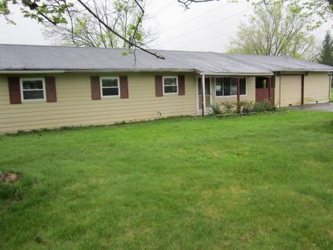 3894 Mark Ct, Cincinnati, OH 45255 photo 1