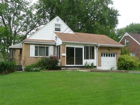 8953 Plainfield Rd, Cincinnati, OH 45236 photo 1