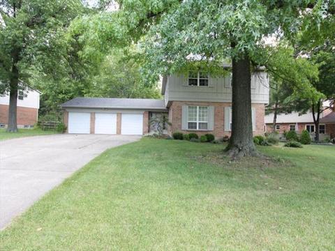 10708 Shadowcrest Ct, Montgomery, OH 45242 photo 1