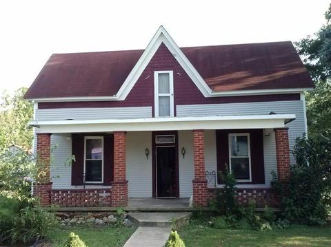 26 Maple St, Mowrystown, OH 45155 photo 1