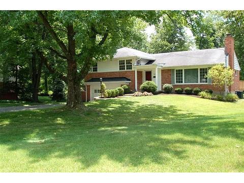 9811 Knollbrook Ter, Montgomery, OH 45242 photo 1