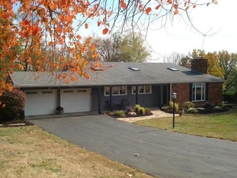 2812 Saddleback Dr, Cincinnati, OH 45244 photo 1