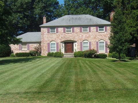 7847 Glenbrook Ct, Cincinnati, OH 45224 photo 1