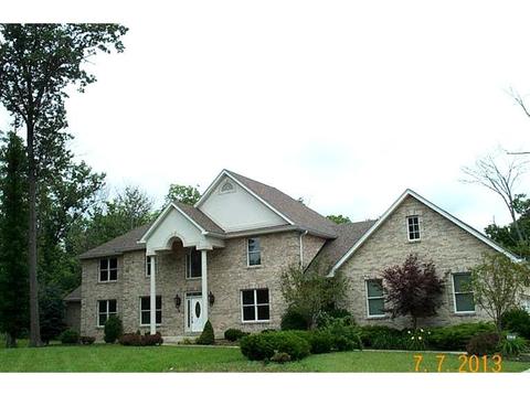 660 Devanshae Ct, Hamilton, OH 45013 photo 1