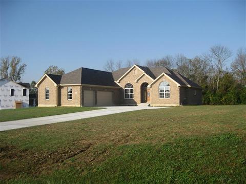 7233 Beaver Brook Dr, Springboro, OH 45066 photo 1