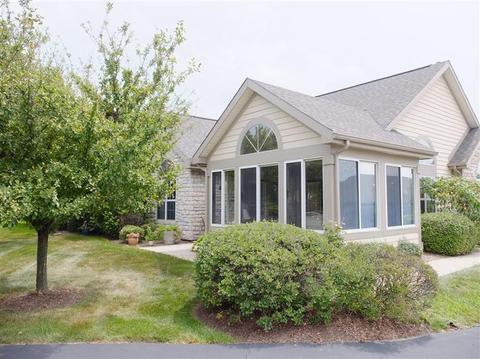 76 Villa Pointe Dr, Springboro, OH 45066 photo 1