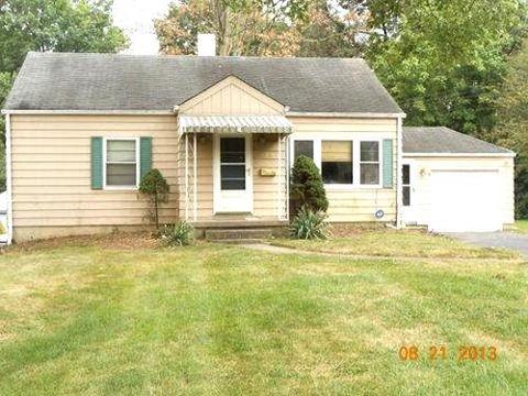 299 Forestwood Dr, Cincinnati, OH 45216 photo 1