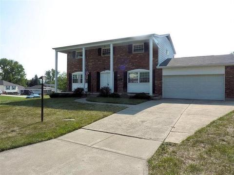 786 Evangeline Rd, Forest Park, OH 45240 photo 1