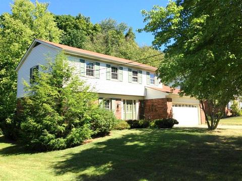 680 Allencrest Ct, Cincinnati, OH 45231 photo 1