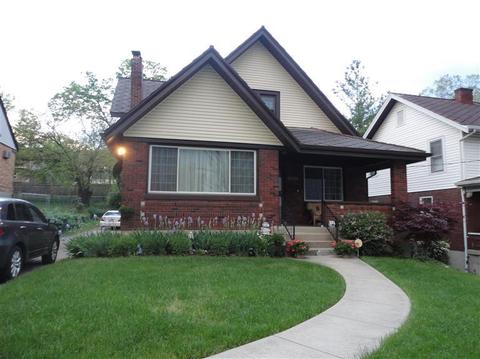 2923 Ravogli Ave, Cincinnati, OH 45211 photo 1
