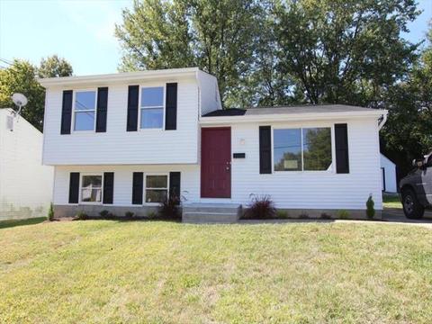 10239 Hawkhurst Dr, Cincinnati, OH 45231 photo 1