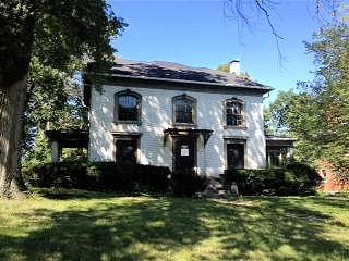 2460 Observatory Ave, Cincinnati, OH 45208 photo 1