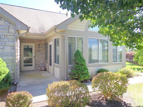111 Villa Pointe Dr, Springboro, OH 45066 photo 1