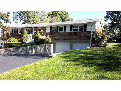 917 Springbrook Dr, Cincinnati, OH 45224 photo 1