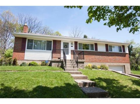 8868 Mockingbird Ln, Cincinnati, OH 45231 photo 1