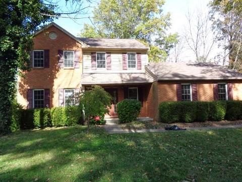 1072 Gaskins Rd, Cincinnati, OH 45245 photo 1