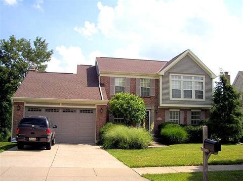 2465 Timbercroft Ct, Cincinnati, OH 45239 photo 1