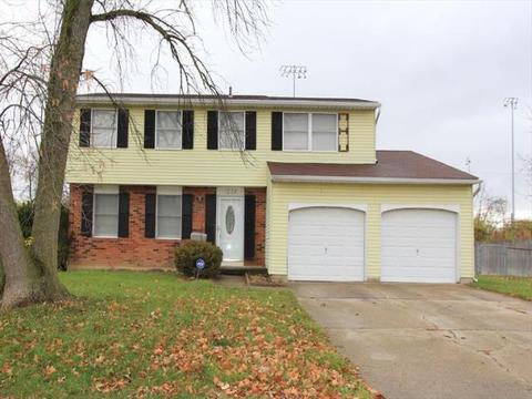 1224 Waycross Rd, Forest Park, OH 45240 photo 1