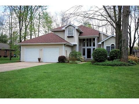 2088 Greenpine Dr, Cincinnati, OH 45231 photo 1