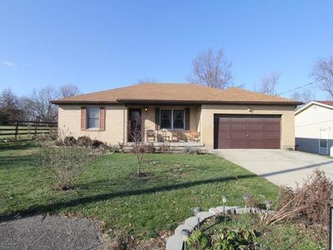 2233 Trinity Dr, Middletown, OH 45044 photo 1