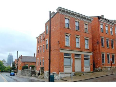 561 Milton St #E, Cincinnati, OH 45202 photo 1