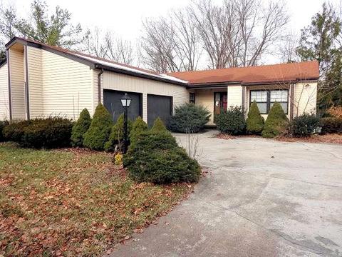 1014 White Oak Rd, Cincinnati, OH 45245 photo 1