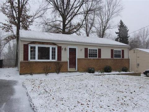 4336 Beechmont Dr, Cincinnati, OH 45244 photo 1