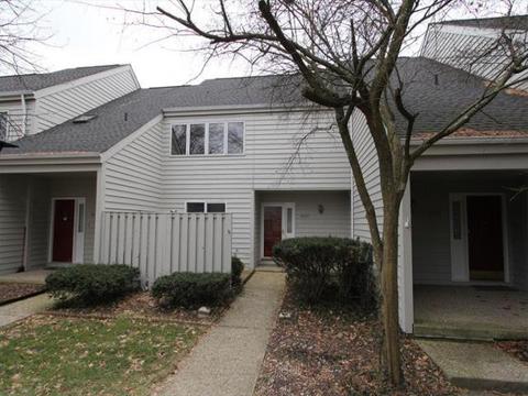 9797 Troon Ct, Blue Ash, OH 45241 photo 1