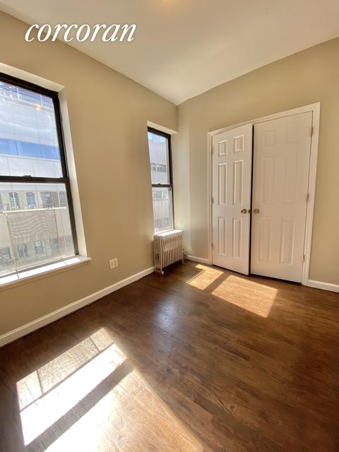 241 Frederick St, Eldorado, OH 45321 photo 3