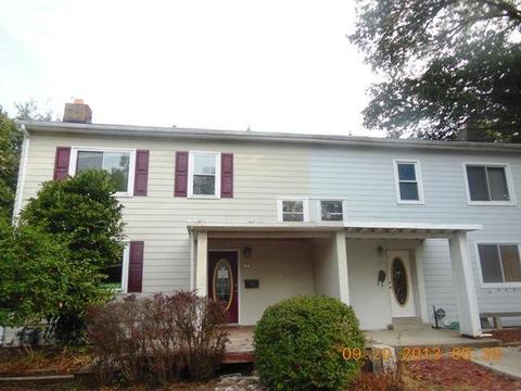 6 Funston Ln, Greenhills, OH 45218 photo 1