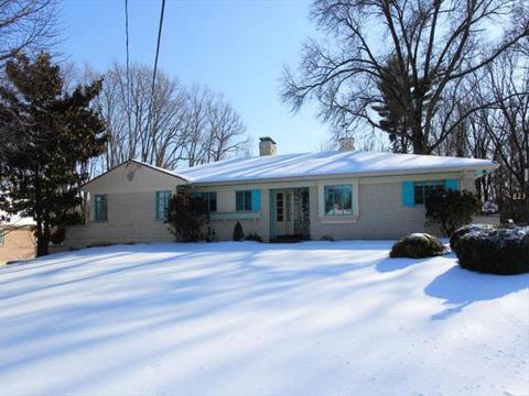 823 Finney Trl, Cincinnati, OH 45224 photo 1