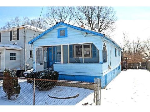 877 Byrd Ave, Lincoln Heights, OH 45215 photo 1