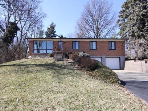 7335 Commonwealth Dr, Cincinnati, OH 45224 photo 1