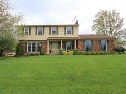 1544 Silverglade Ct, Cincinnati, OH 45240 photo 1
