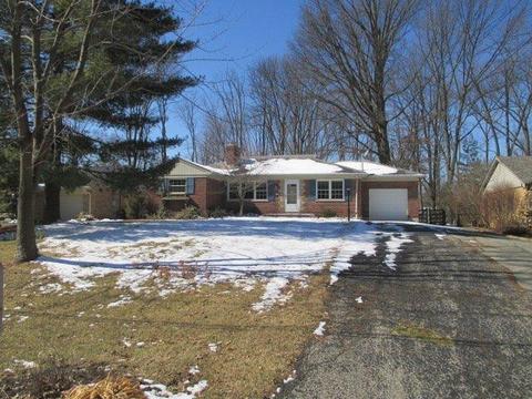8763 Long Ln, Cincinnati, OH 45231 photo 1