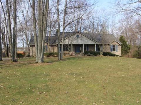 2704 Cedar Trce, Batavia, OH 45103 photo 1