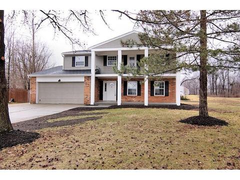 758 Picket Way, Cincinnati, OH 45245 photo 1