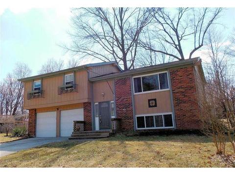 1069 Glendale Dr, Batavia, OH 45103 photo 1