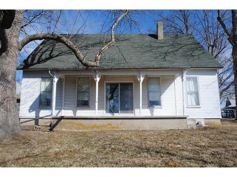 11860 Sinking Spring Rd, Peebles, OH 45660 photo 1