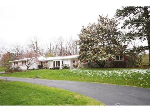 8440 Springvalley Dr, Cincinnati, OH 45236 photo 1
