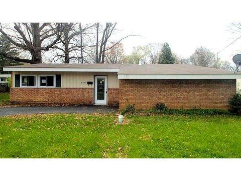 8989 Mockingbird Ln, Cincinnati, OH 45231 photo 1